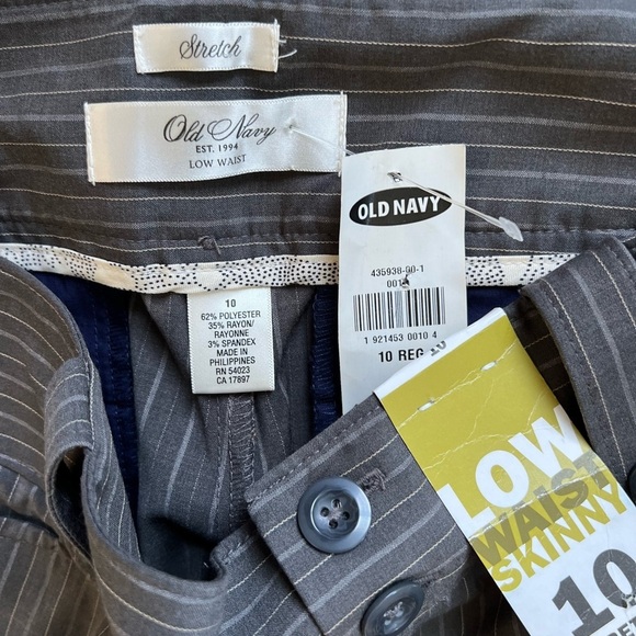 Old Navy NWT Low Waist Stretch Gray Pinstriped Trousers Sz. 10R - Picture 4 of 6